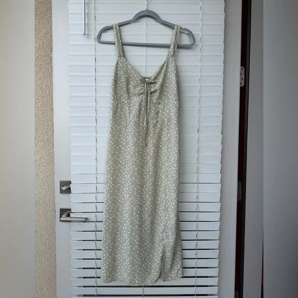 Abercrombie & Fitch Slip Dress M Green Floral Midi Smocked Dainty Slit M Cottage - Picture 5 of 14